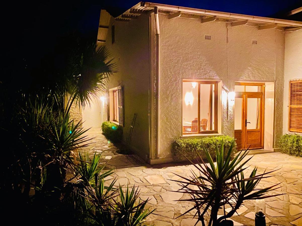 Vila Otjisazu Guest Farm Khorusepa Exteriér fotografie